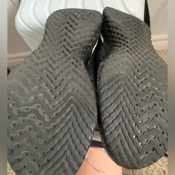 Women’s Nike epic react shoe - Picture 4 of 6